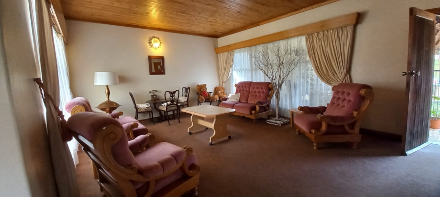 3 Bedroom Property for Sale in Flamwood North West